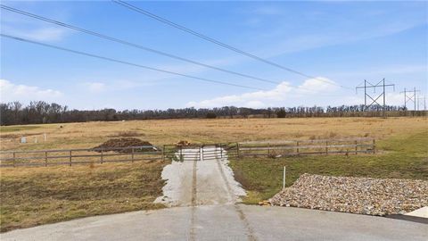 15350 W 193rd Terrace Spring Hill KS 66083