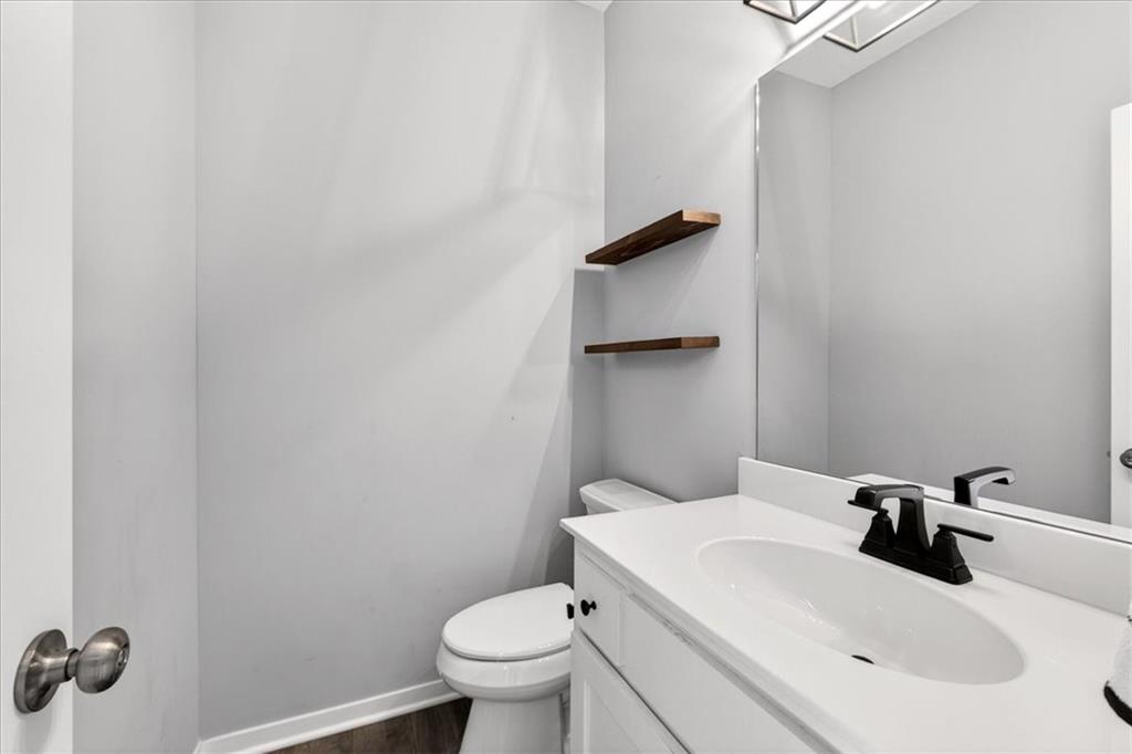 1808 W Catalpa Street