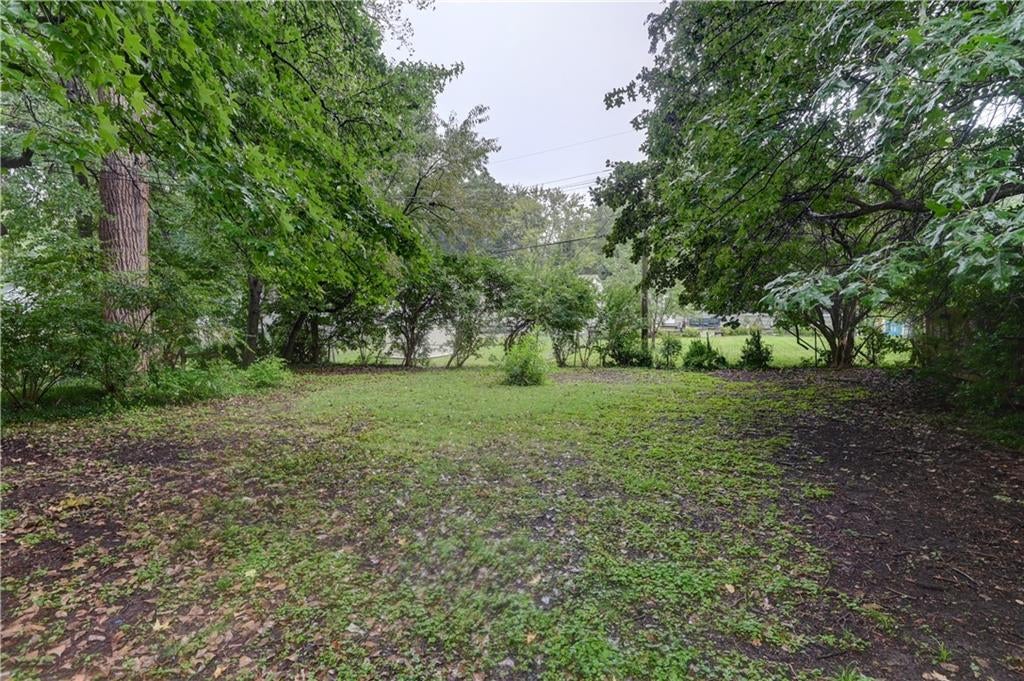 2305 W 73rd Street