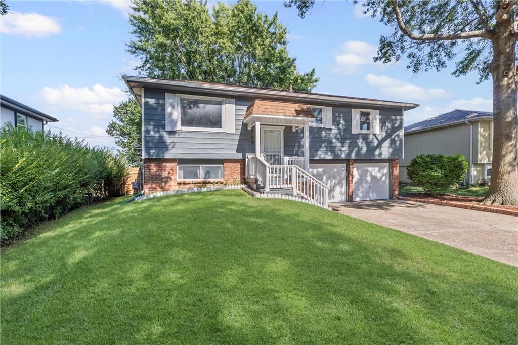 309 W 7th Street