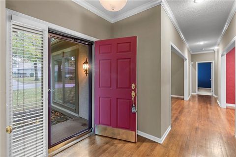 Photo of 12710 Cambridge Lane, Leawood, KS 66209 (MLS # 2584275)