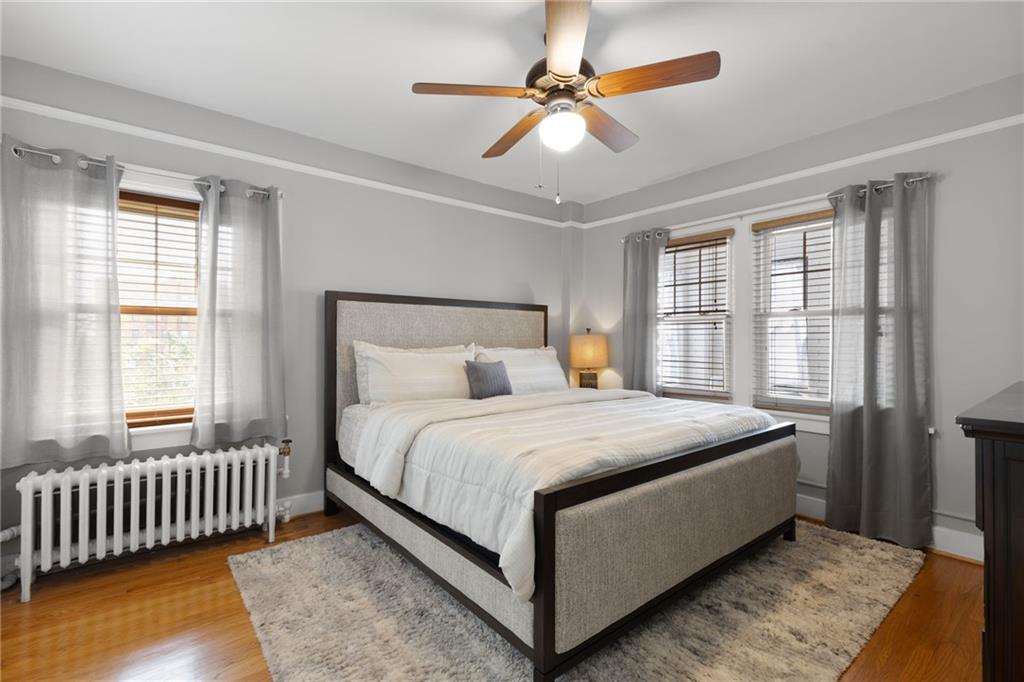 807 W 48th Street 404