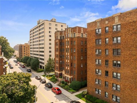 807 W 48th Street Unit 404, Kansas City, MO 64112 - #: 2568551