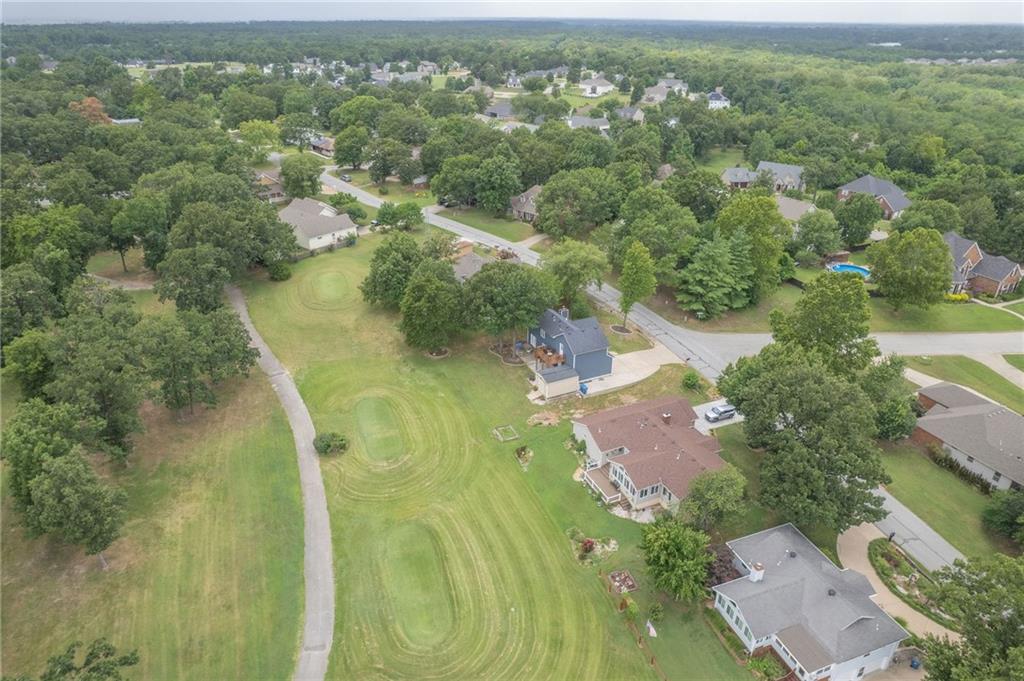 212 Lakeview Lane