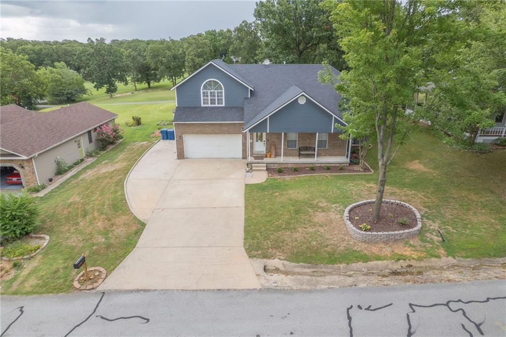 212 Lakeview Lane
