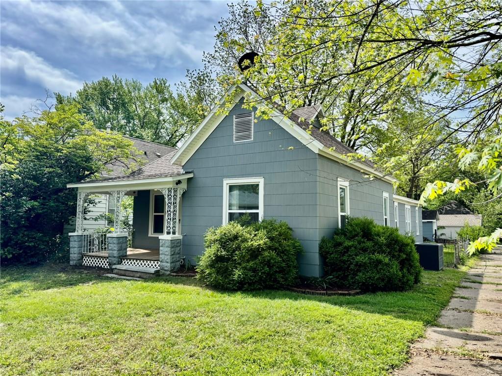 Listing image 4