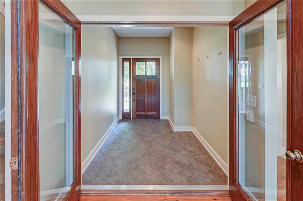 12122 Ridgeview Road