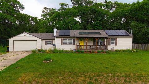 7305 James A Reed Road, Kansas City, MO 64133 - #: 2621279