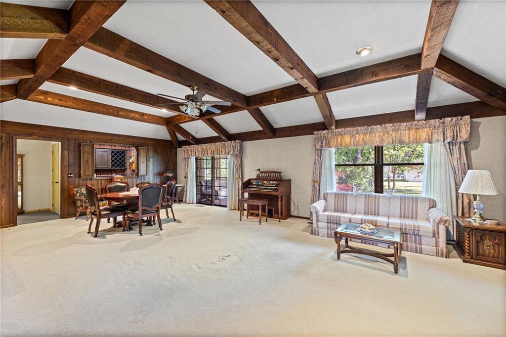1102 Nakomis Drive