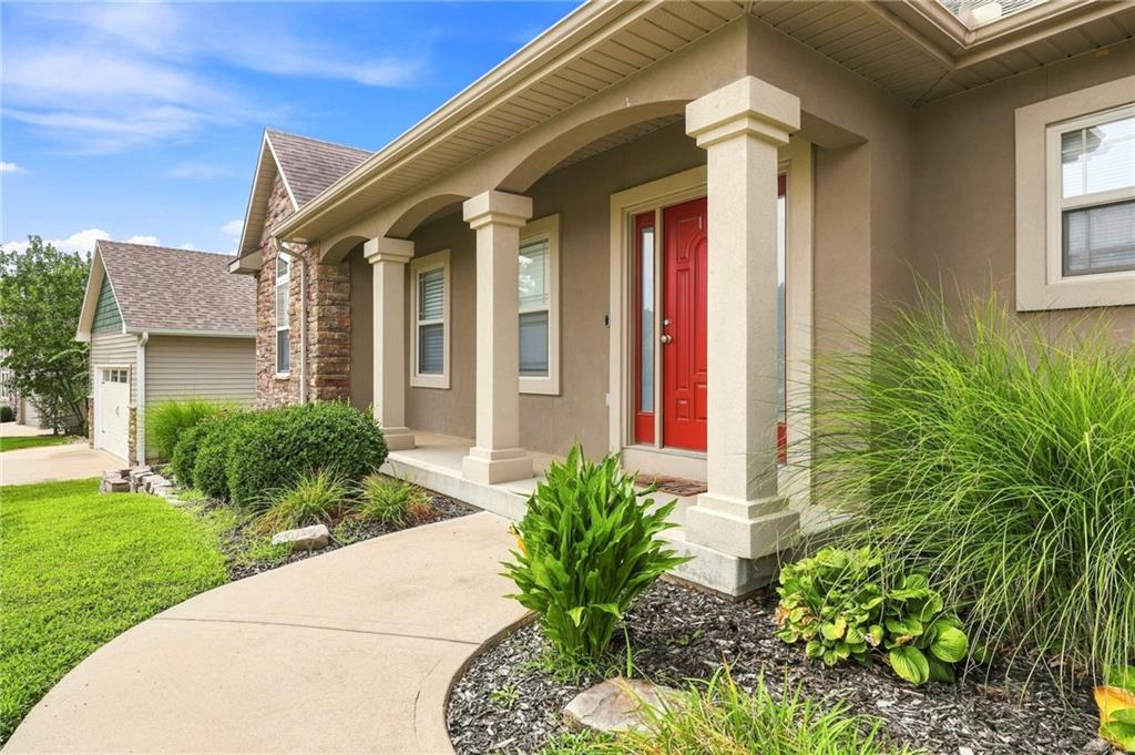 628 Oakmont Drive