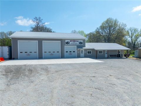 1744 Oklahoma Avenue Trenton MO 64683