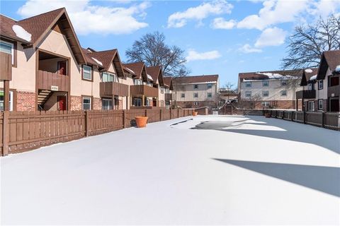 6206 Robinson Street 4 Overland Park KS 66202