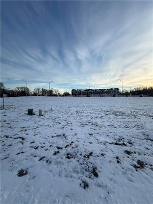 2609 NW 84TH PL, KANSAS CITY, MO 64154 - Image 54a7de9b4e11e943254b2bb3d2546f0b/1211790276