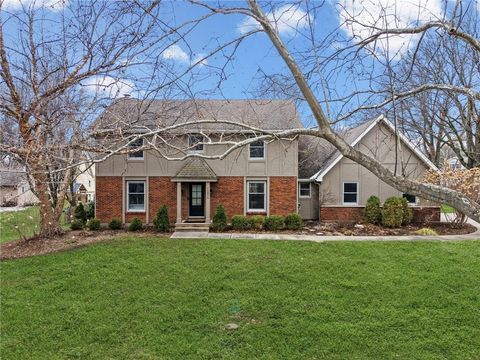 12806 Pembroke Circle Leawood KS 66209