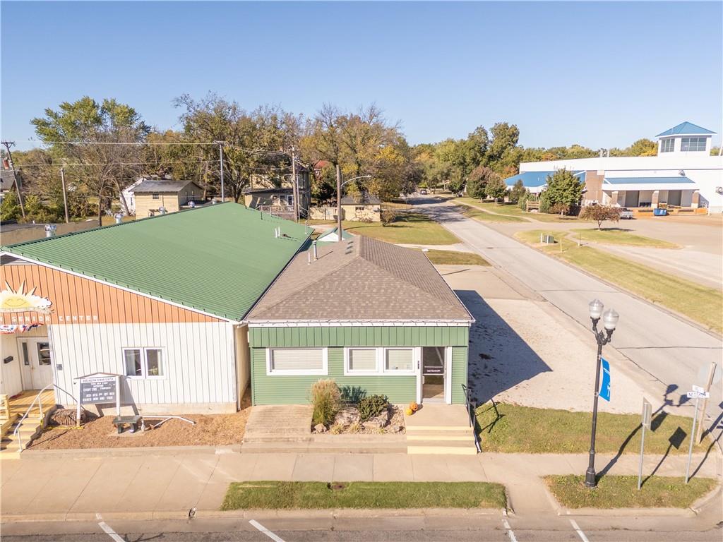200 Neosho Street