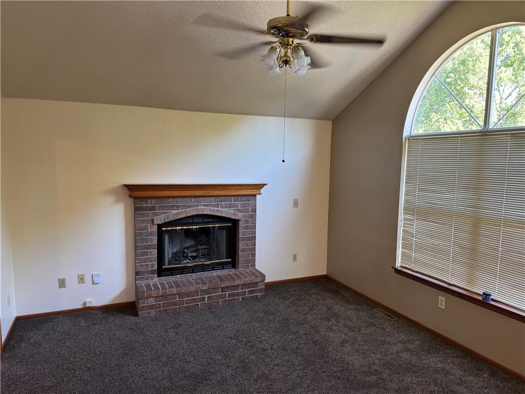 3704 NW Hidden Pointe Drive