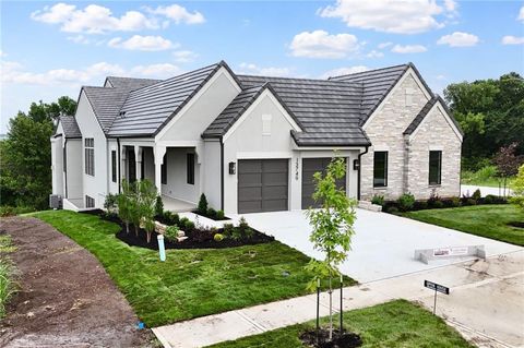 13749 Pembroke Lane, Leawood, KS 66224 - MLS#: 2572609