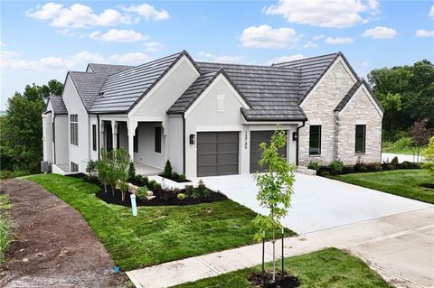 MLS: 2572609