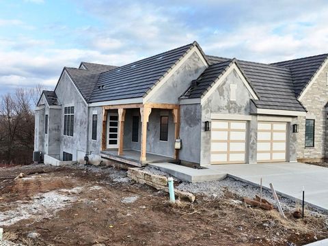 13749 Pembroke Lane, Leawood, KS 66224 - MLS#: 2572609