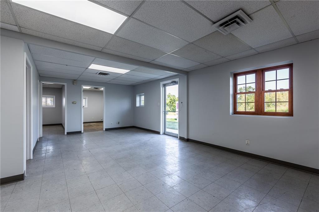 St Joseph, Missouri 64503, United States, ,Commercial,Active,69342