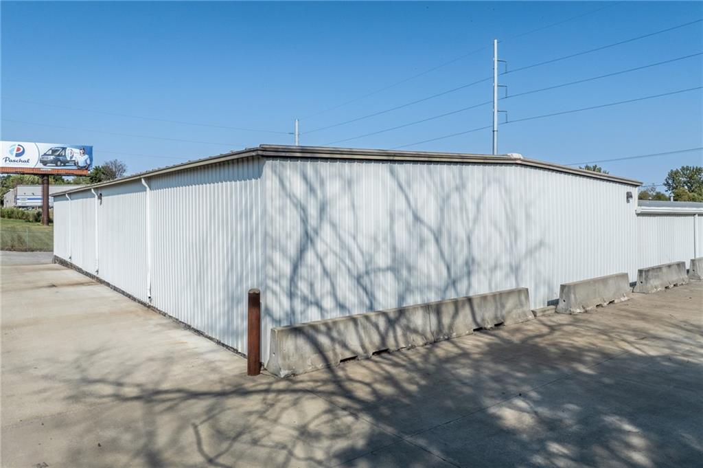 St Joseph, Missouri 64503, United States, ,Commercial,Active,69342