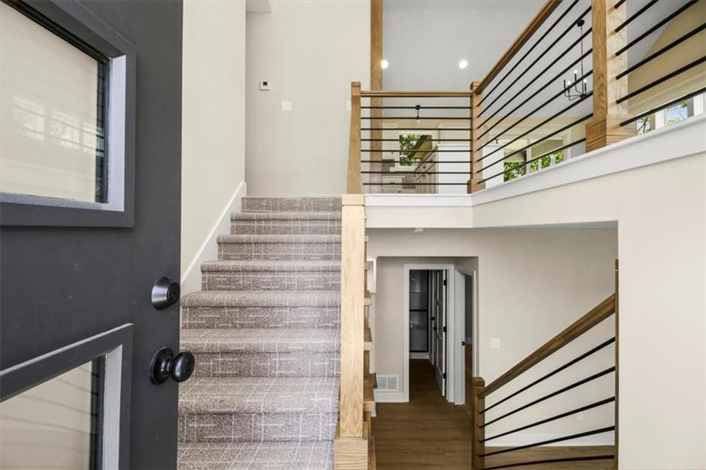 Photo of 1325 N Holland Court, Independence, MO 64056 (MLS # 2607826)