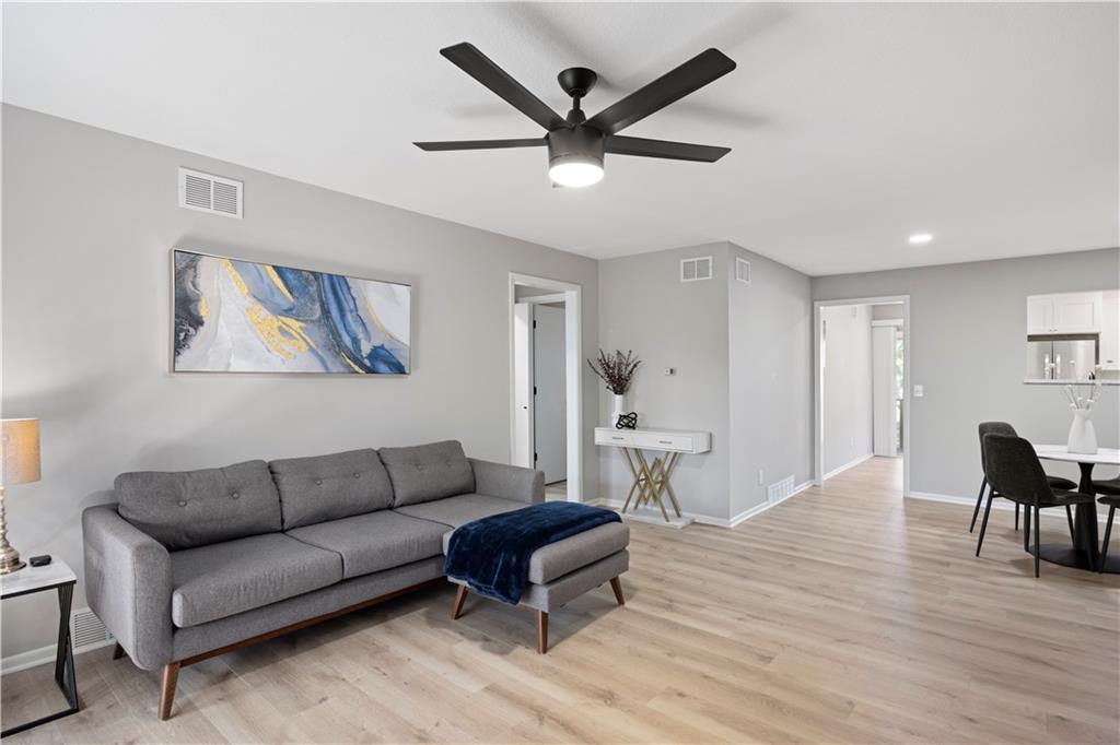 407 W 104th Street A