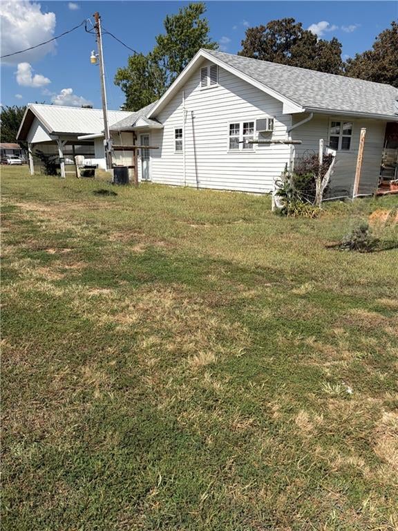 107 W Elm Street