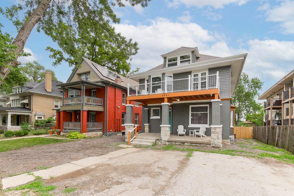 3951 Warwick Street