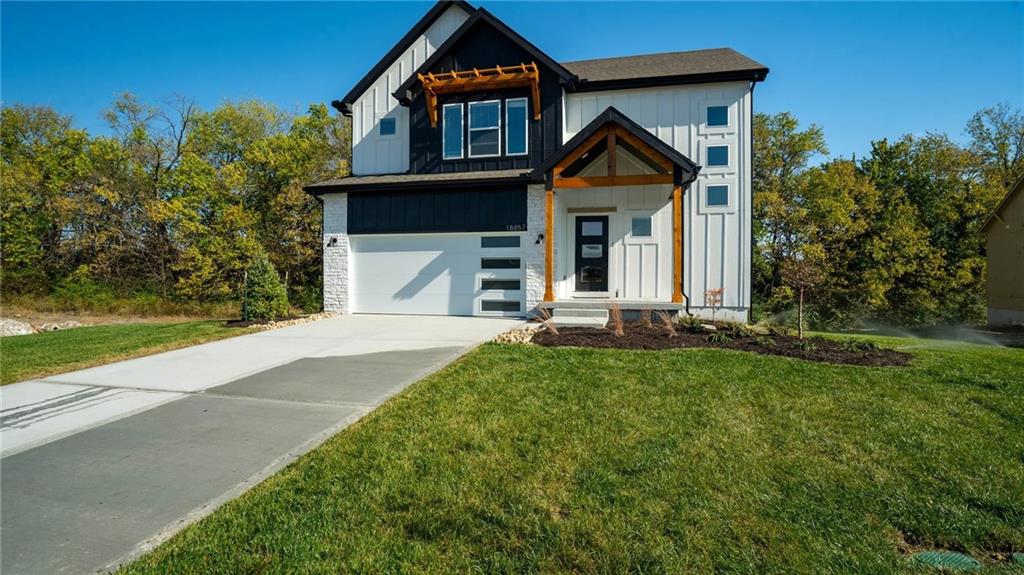 19606 W 195th Place