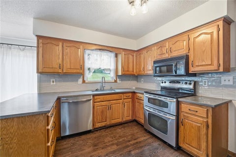 Tiny photo for 1404 Dartmouth Drive, Liberty, MO 64068 (MLS # 2644781)