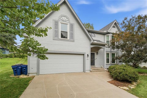 Tiny photo for 1404 Dartmouth Drive, Liberty, MO 64068 (MLS # 2644781)