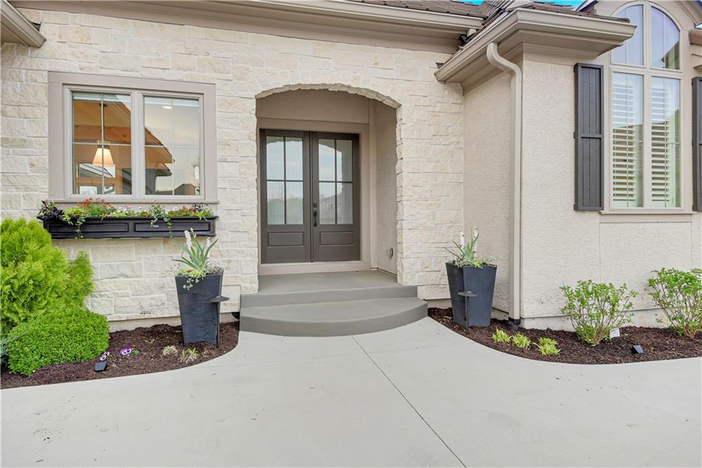 2144 W 89th Terrace