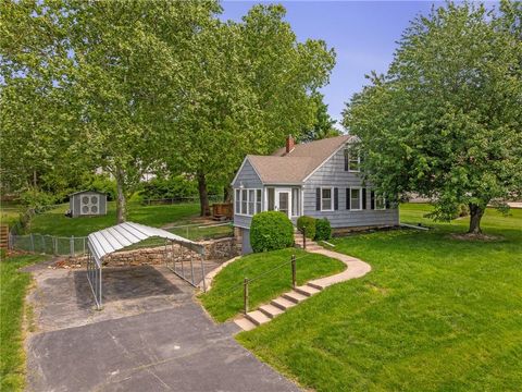 Photo of 3125 S 9th Terrace, Kansas City, KS 66103 (MLS # 2618476)