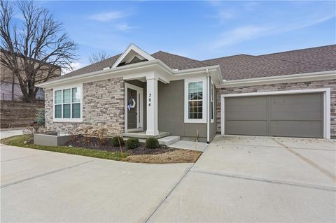 704 E 110th Terrace, Kansas City, MO 64131 - MLS#: 2596415