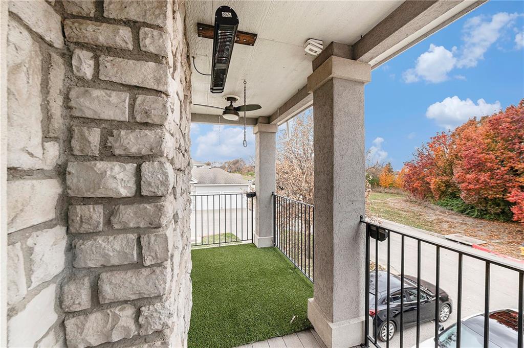 15967 S Crestview Drive