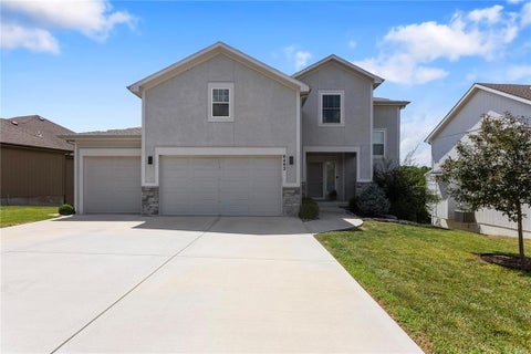 8492 Valley Spring Drive, De Soto, KS 66018 - MLS#: 2632354