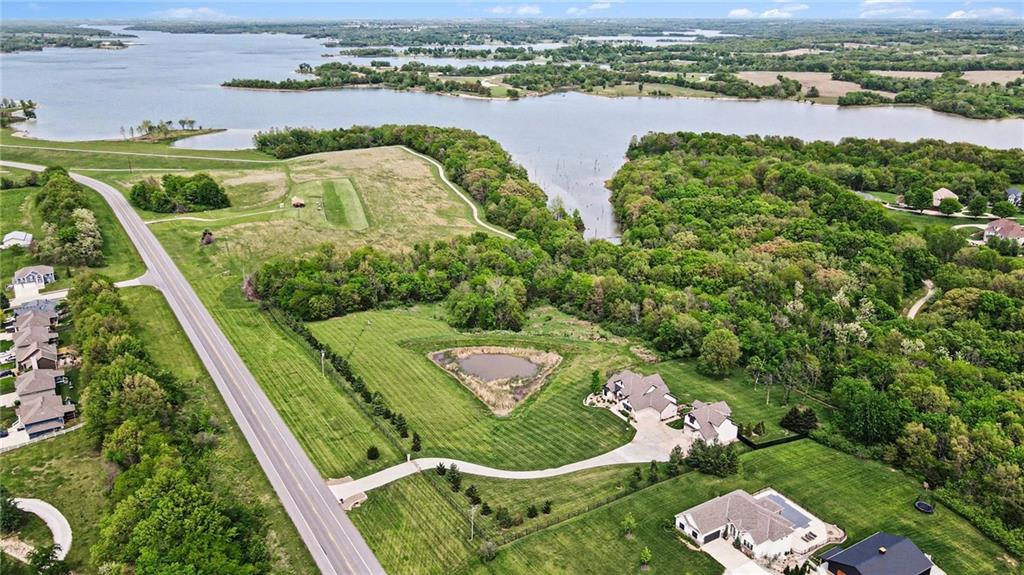 15703 DD Highway