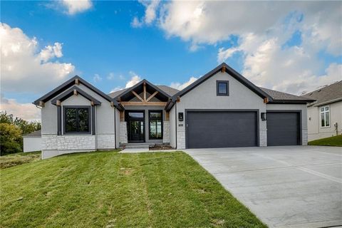 9181 N Montgall Avenue Kansas City MO 64156