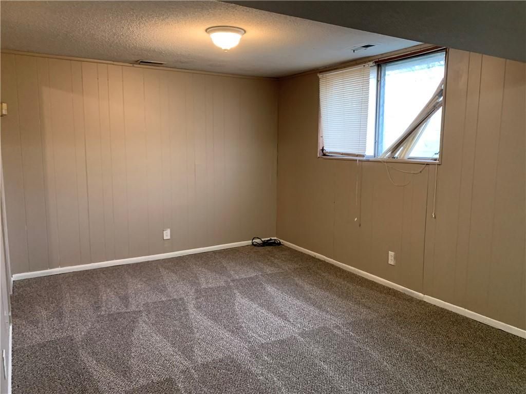 Photo of 8701 E 96th Terrace, Kansas City, MO 64134 (MLS # 2614718)