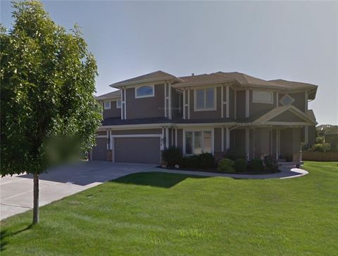 9618 S Appleridge Lane Lenexa KS 66227