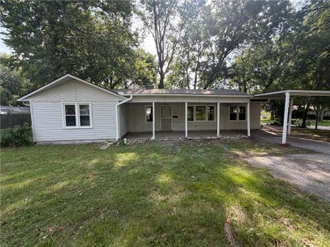 Photo of 11121 Herrick Avenue, Kansas City, MO 64134 (MLS # 2636773)