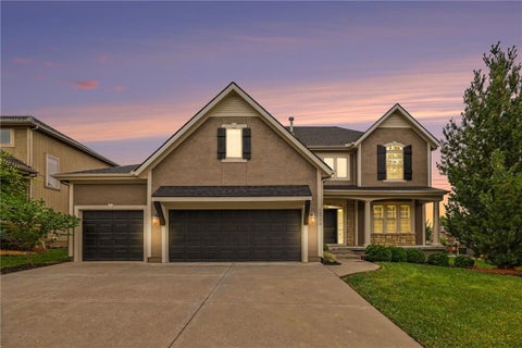 Photo of 10773 S Palisade Street, Olathe, KS 66061 (MLS # 2647027)