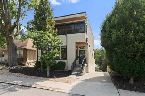 Photo of 4727 Mercier Street, Kansas City, MO 64112 (MLS # 2636456)