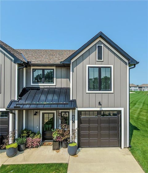 Photo of 84 SE 381st Road #C, Warrensburg, MO 64093 (MLS # 2641075)