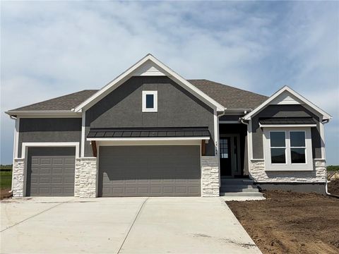 17156 S Laurelwood Street, Olathe, KS 66062 - MLS#: 2589823
