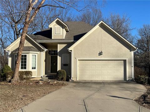 4725 MEADOW VIEW Drive Shawnee KS 66226