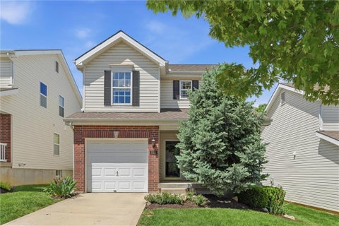 Photo of 1822 NW 82nd Street, Kansas City, MO 64151 (MLS # 2643487)