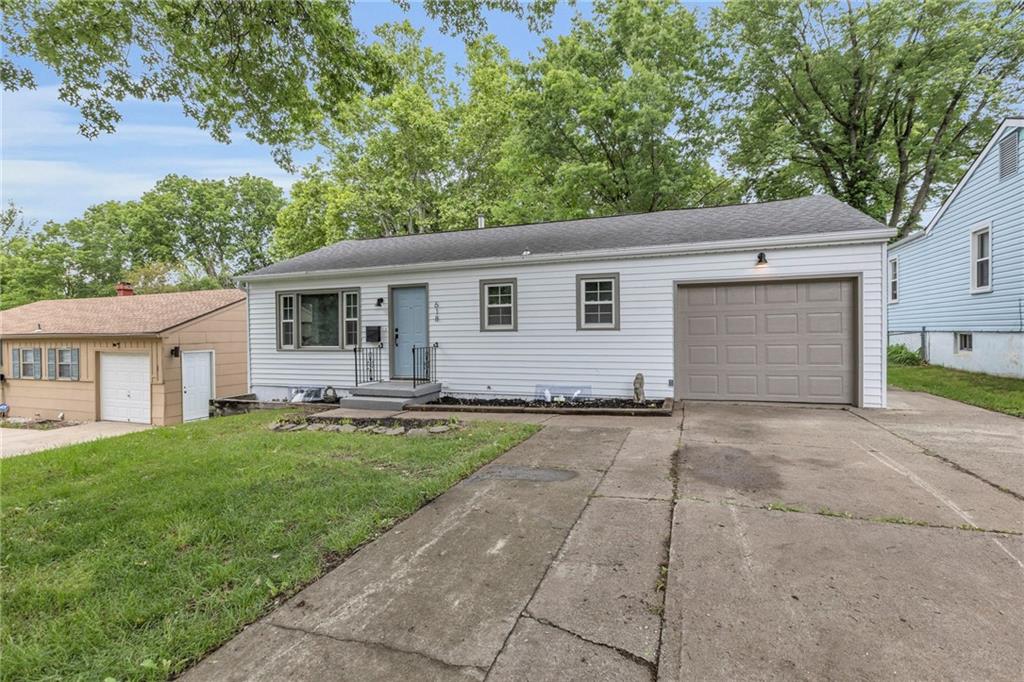 618 W Charles Court