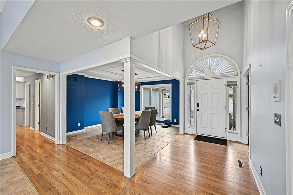 5529 Sleepy Hollow Drive